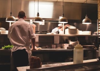 How restaurants and hotels consider its impact on water hygiene and quality