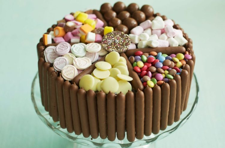 The Most Nourishing Cake Ideas For People Of All Ages