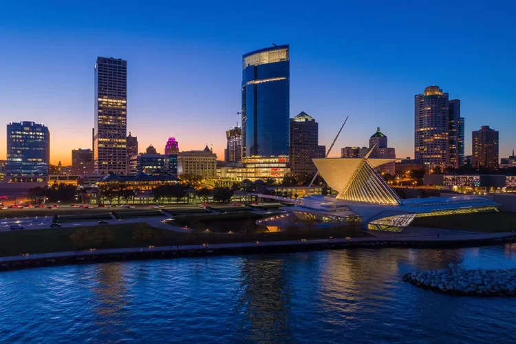 Milwaukee vs. Madison: Which City Should You Move To?