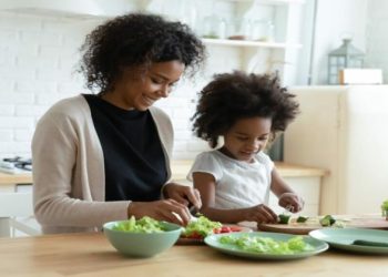 How To Decide Which Knife Is The Best For Montessori Kids?