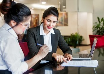 Should You Become a Loan Agent or Not? Know Everything About It!